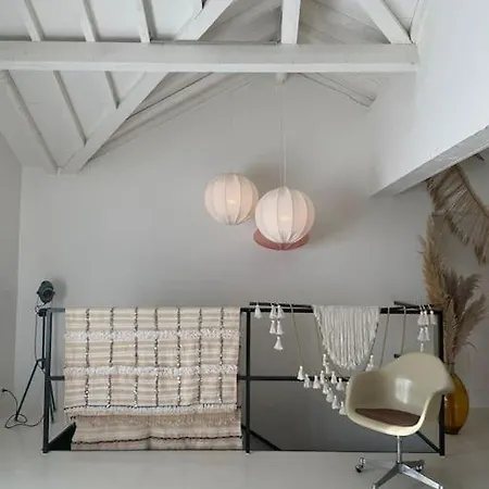 Atypique Ancien Studio De Cinéma 100m2 * Grosrouvre